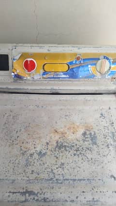 Kiran company washing machine good condition