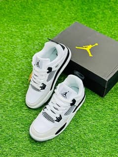 Nike Air Jordan 4