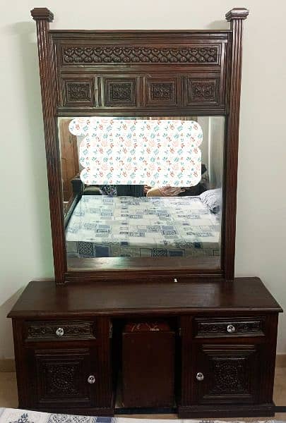 Chinioti King Size Double Bed with 2 Side Tables and Dressing Table 3