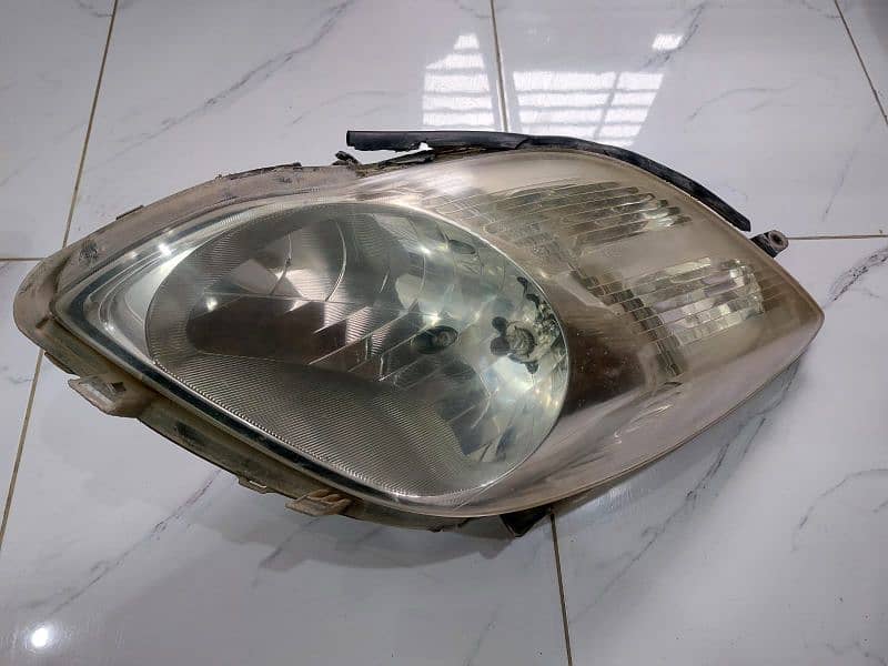 Vitz head light 2008 2