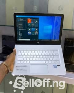 Hp Envy series notebook core i5 6th gen . . . . full light weight machine