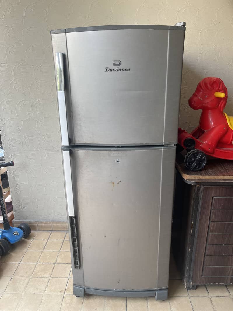 Dawlance fridge 0