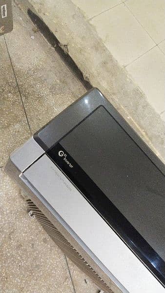 Gree G10 model Dc inverter lush and genuine condition 1