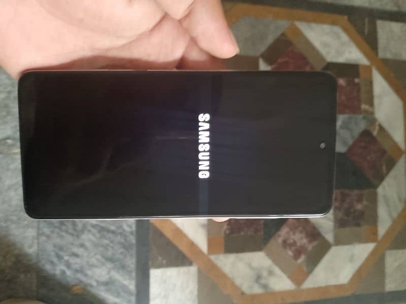 Samsung galaxy A51 1