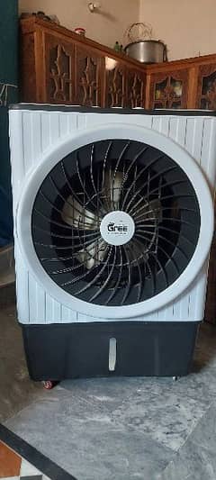 GREE jambo size air room cooler with 3 Coolant Ice Box 1 time use only