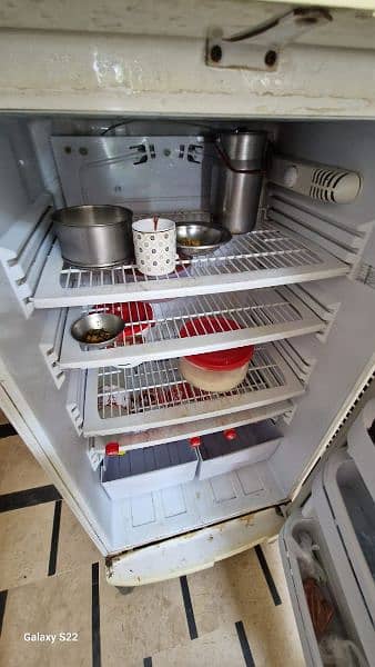 Pel Fridge For Sale 100% working 3