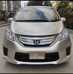 Honda Freed 2012