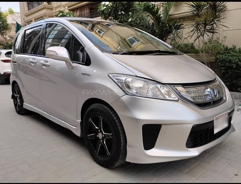 Honda Freed 2012 2