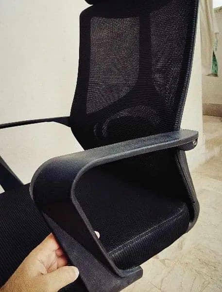 Executive comfortable chair 3