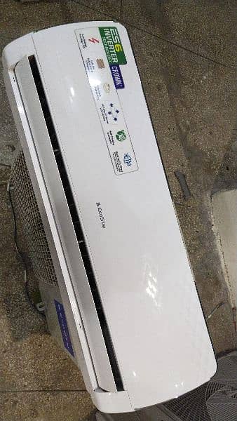 EcoStar 1.5 ton Dc Inverter just like a brand new Ac 0