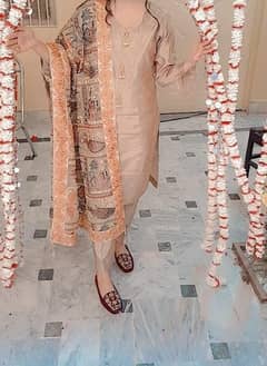 1 time weared simple suit with embroided dupatta