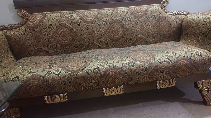 Four seater jumbo sofas with dewan 4