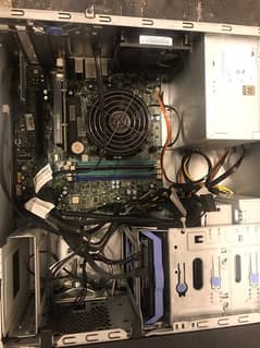 Lenovo intel(R)Xeon(R)CPU E3 -1220vs   500 Gb Hard Disc 8 agh Ram 0