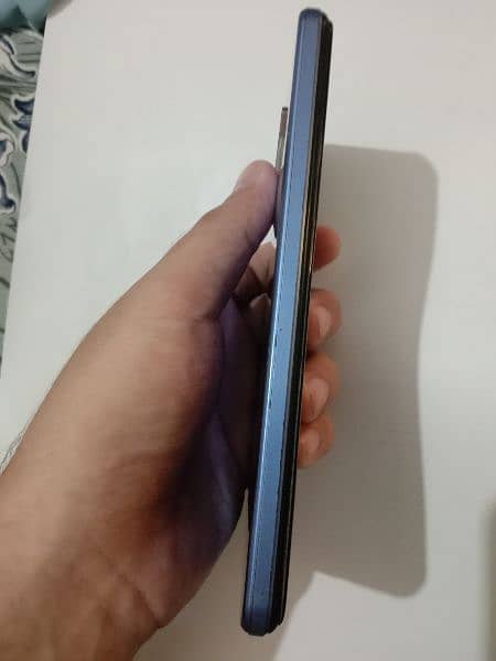 VIVO Y21S  2.3 GHZ OCTA- CORE 7