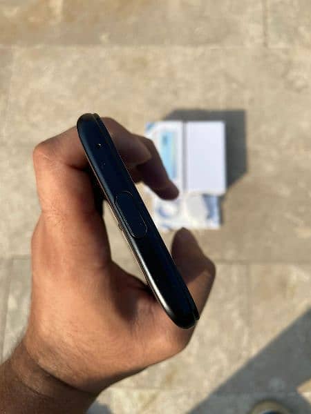 Oppo Reno 2 / Z 8 GB Ram 256 memory 12