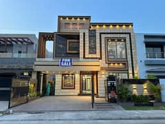 10 Marla First Entry House For Rent In Gulbahar Block Bahria Town Lahore 0