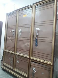 Wardrobe for sell