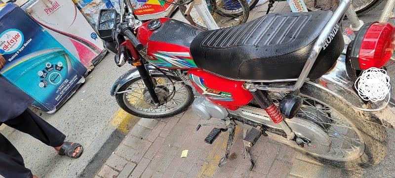 honda cg 125 msg na kry call kry plz 2