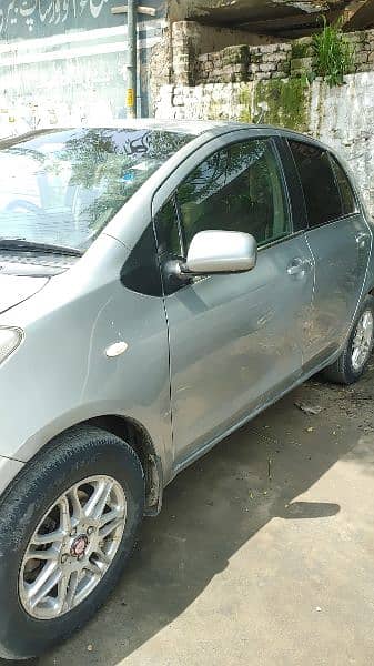 Toyota Vitz 2006 8