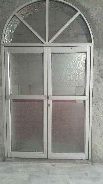 Aluminum Doorsایلومینیم کے دروازے 0