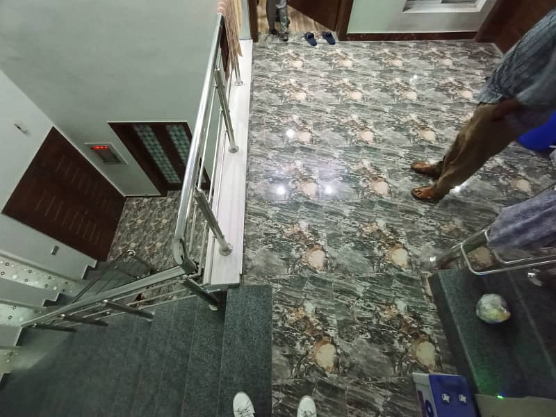 Khayaban Colony No 2 Medina Town Faisalabad 10 Marla Brand New House For Sale 5 Master Bedroom 24