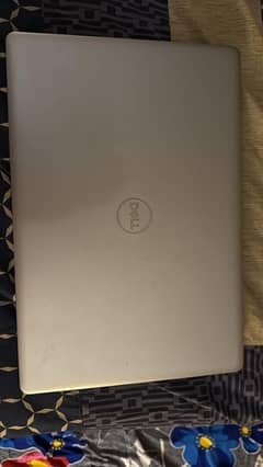 Dell Inspiron 15 3000 0