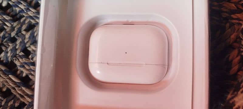 airpod pro 2nd generation 8