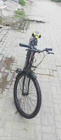 Bicycle on sale in Good condition