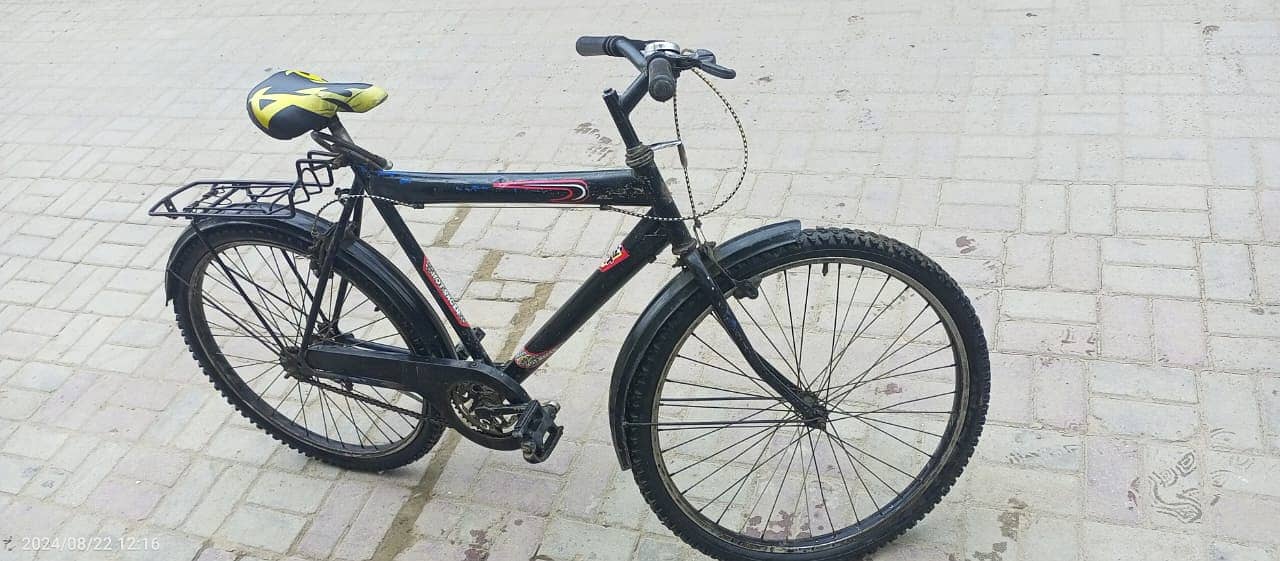 Bicycle on sale in Good condition 8