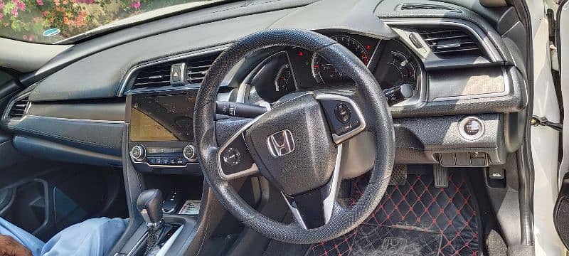 Honda Civic VTi Oriel Prosmatec 2019 13