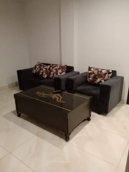 One bed room tv lunch kichan attach bathroom fully luxury furnished 5