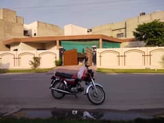 New Garden Block Located Behind Lyallpur Galleria Mall Canal Road Faisalabad House For Rent 0