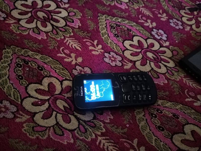 Q mobile and Nokia 130 2