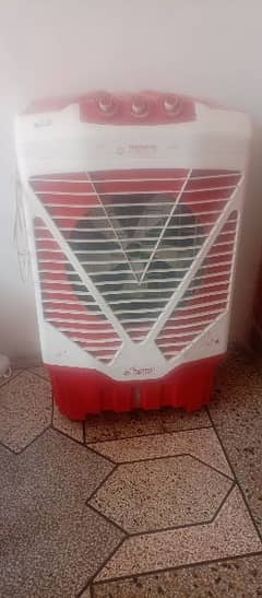 national room air cooler good condition hay