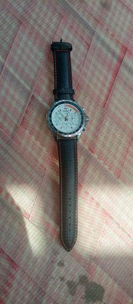 Mens Beautiful watch black and white 5