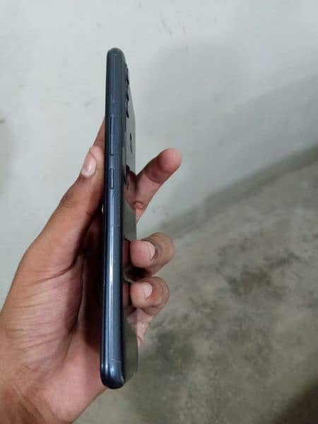 tecno spark 7pro glass crack 5