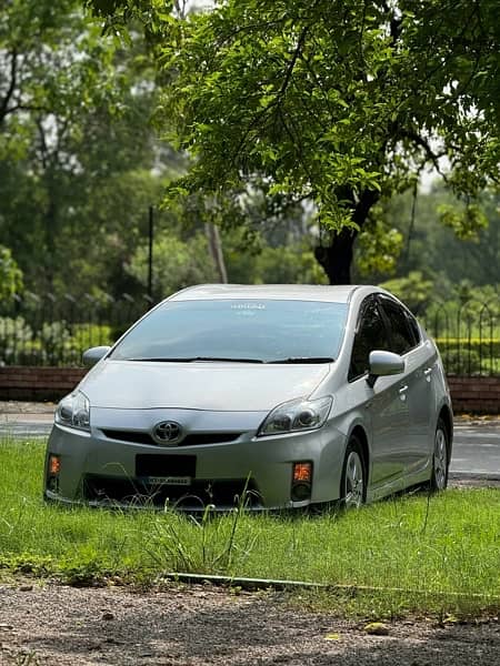 Toyota Prius 2011 5