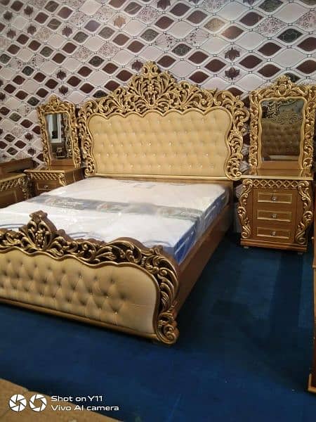 Wooden made bed set with high quality polish 9