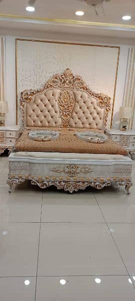 Wooden made bed set with high quality polish 10