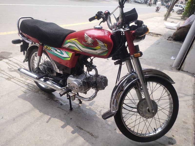 Honda 70 2023 neat condition 2