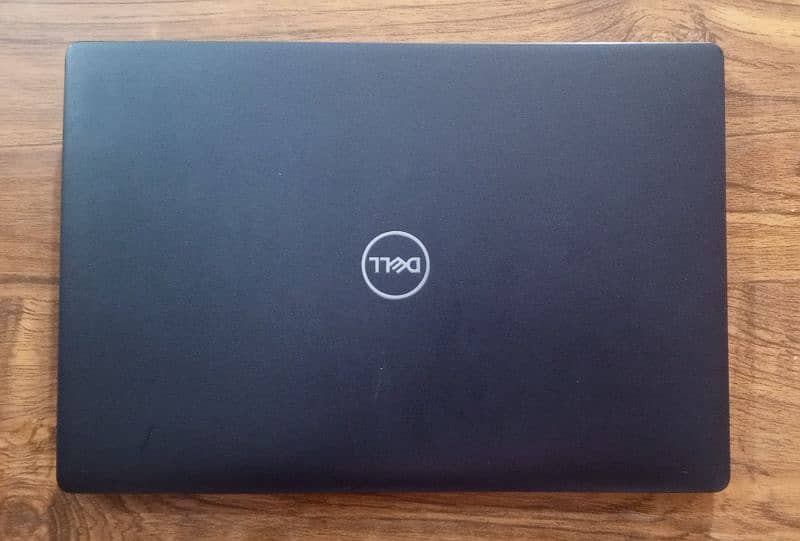 Dell Latitude 5300 core i5 8th gen 8gb ram 256 SSD(nvme) 0