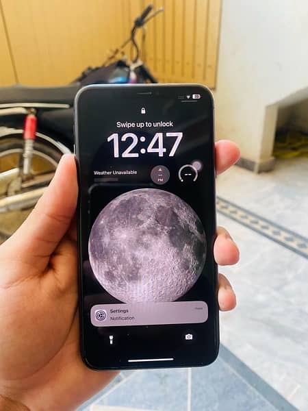 iPhone 11 Pro max 64 Gb 74 BH 7