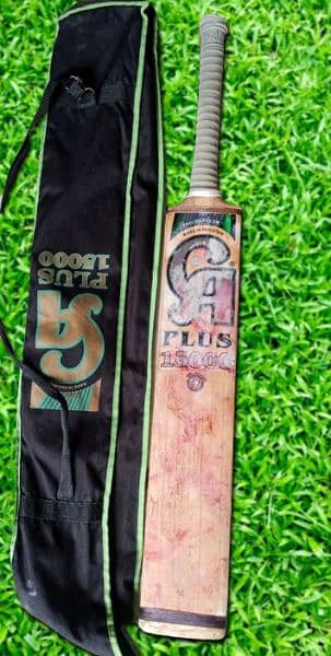 CA 15000plus cricket bat 1