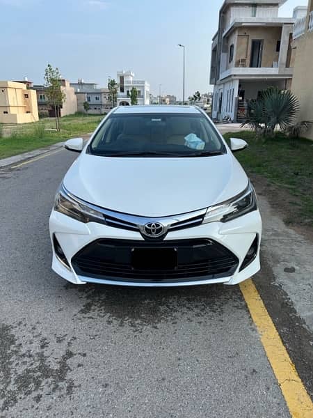 Toyota Altis Grande 2018 3