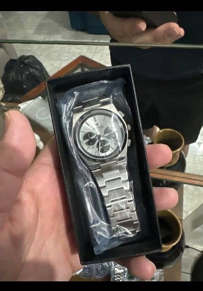 Chronograph brand new watch for sale 1