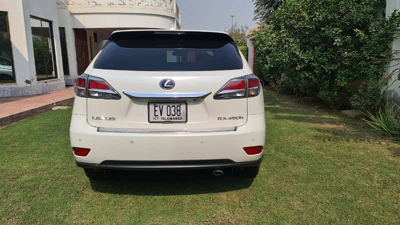 Lexus RX Series 2013 3