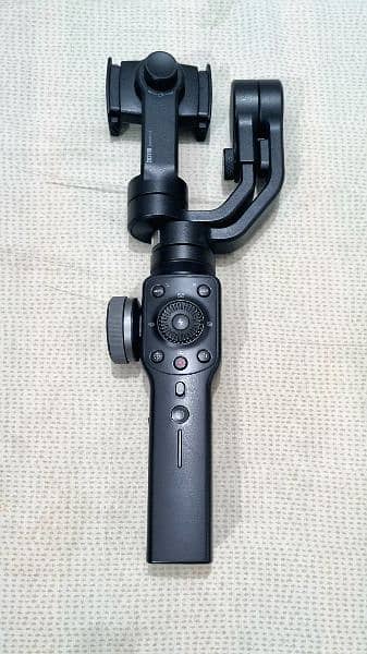 Gimbal Black 6