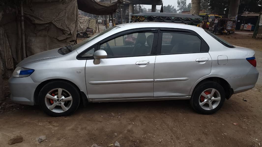 Honda City IDSI 2006 7