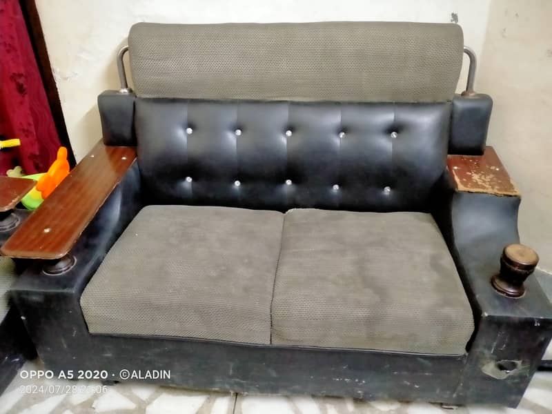 Used Sofa set(1, 2 and 3) 2