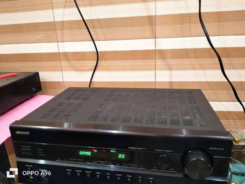 ONKYO Amplifier 5